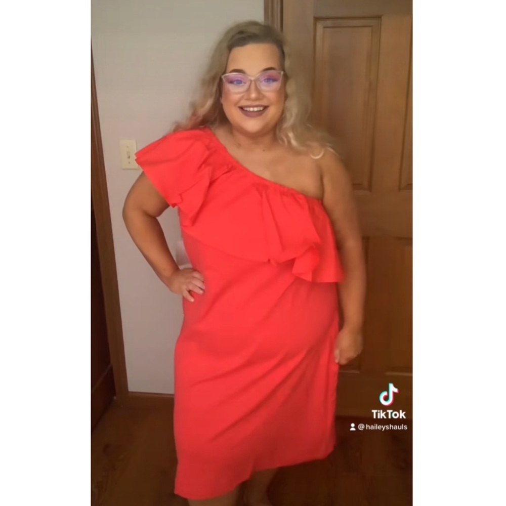 NWT red ruffle one sleeve dress